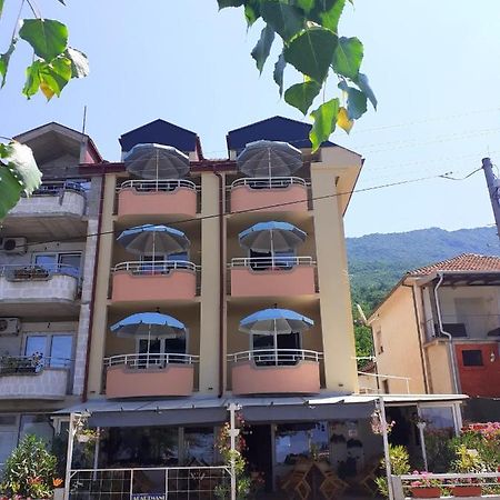 Apartmani Bakule Peštani 外观 照片