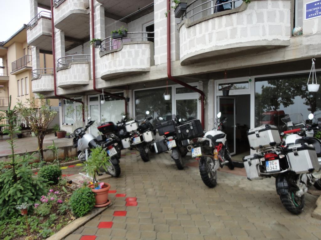 Apartmani Bakule Peštani 外观 照片
