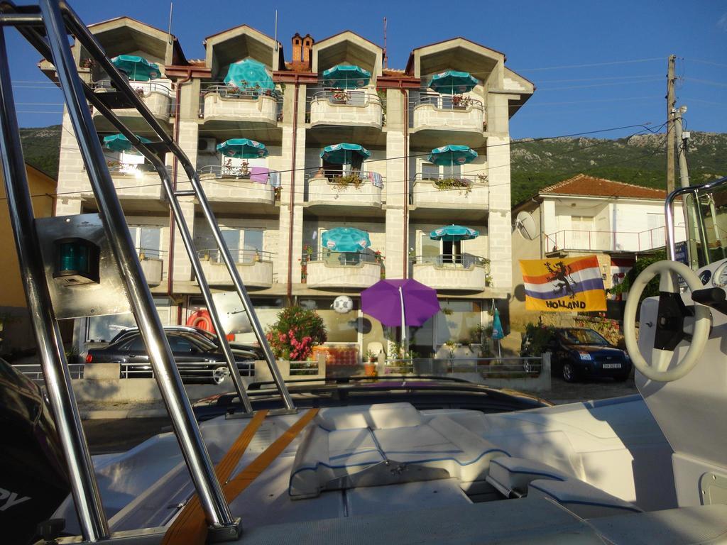 Apartmani Bakule Peštani 外观 照片
